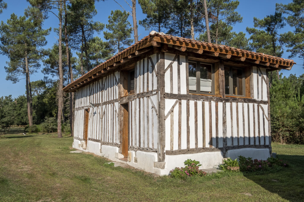 petite maison réalisée par robert cassagne, maçon à capbreton